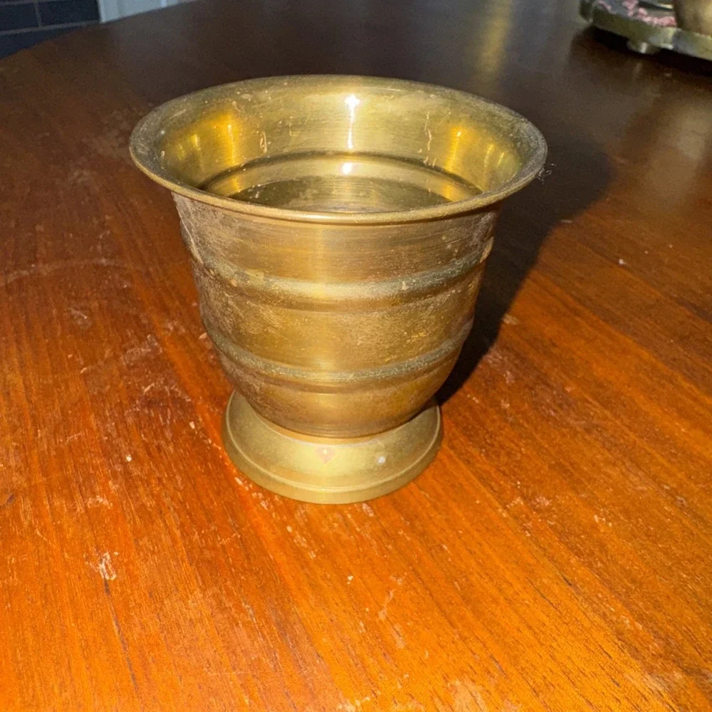 Adorable Vintage Mini Brass Planter Mid Century 1960's OLA51